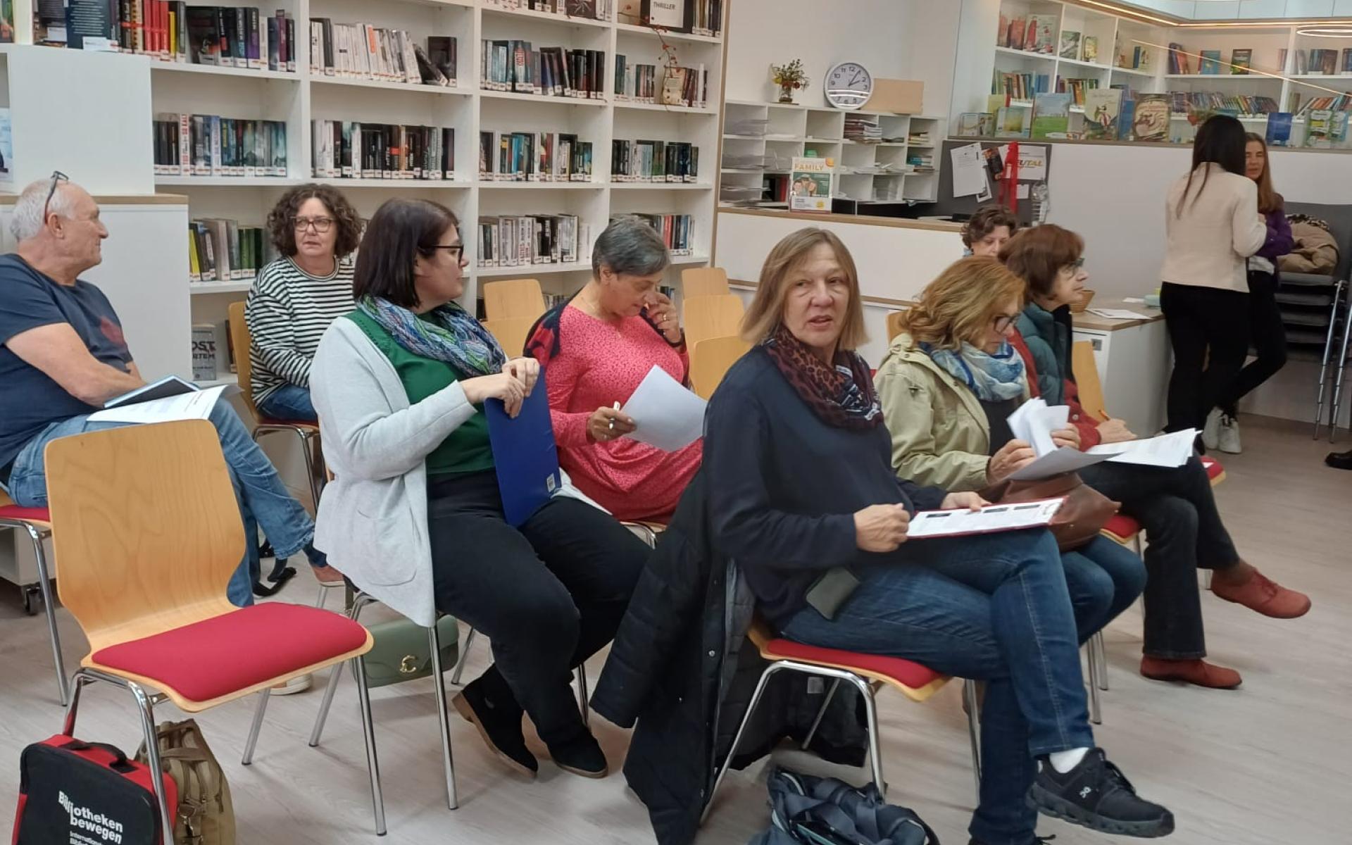 Gäste in der Bücherei
